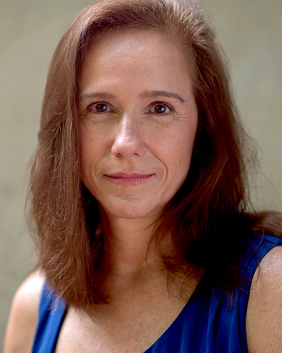 carol cadby headshot